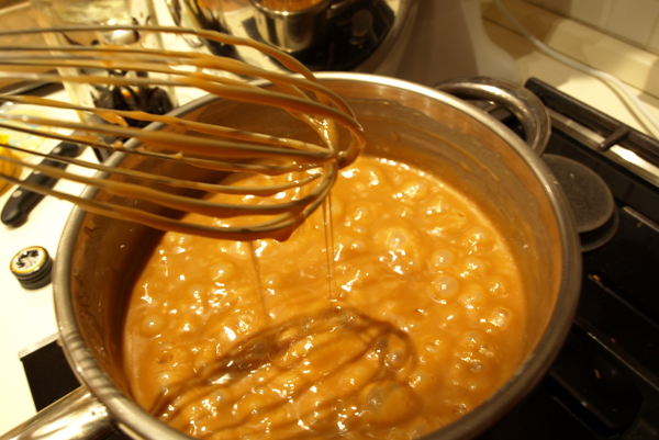 detskiye-lakomstva-karamel-6