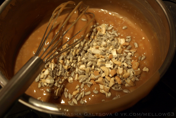 detskiye-lakomstva-karamel-9