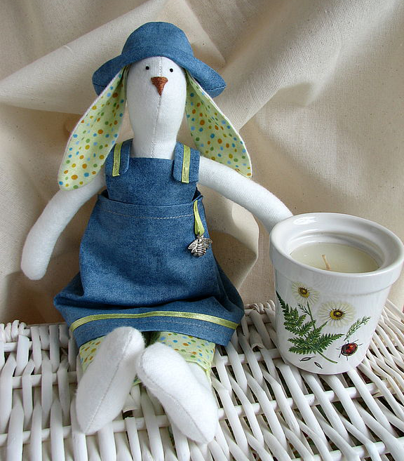 den-martovskikh-zaytsev-3