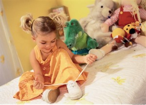 помочь ребенку обуться